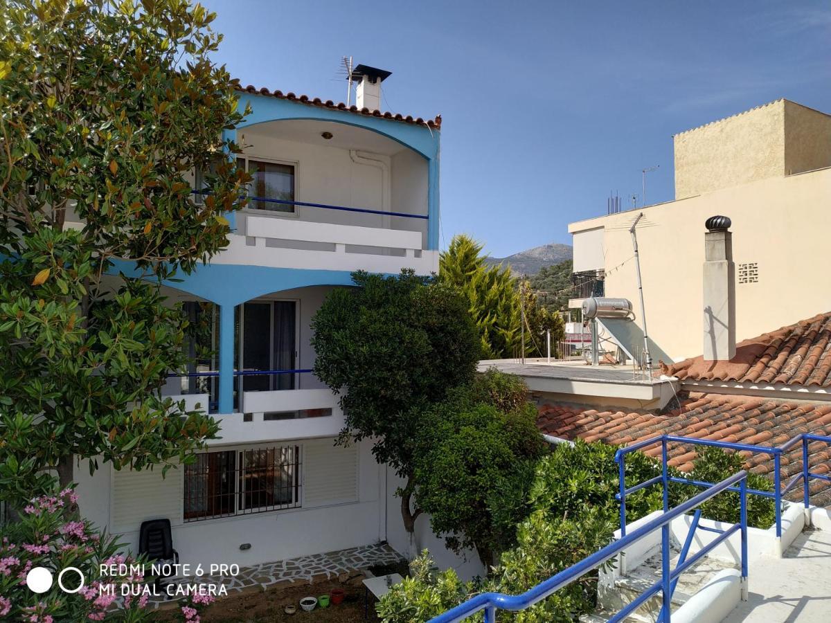 Muses Apartments Эретрия Экстерьер фото